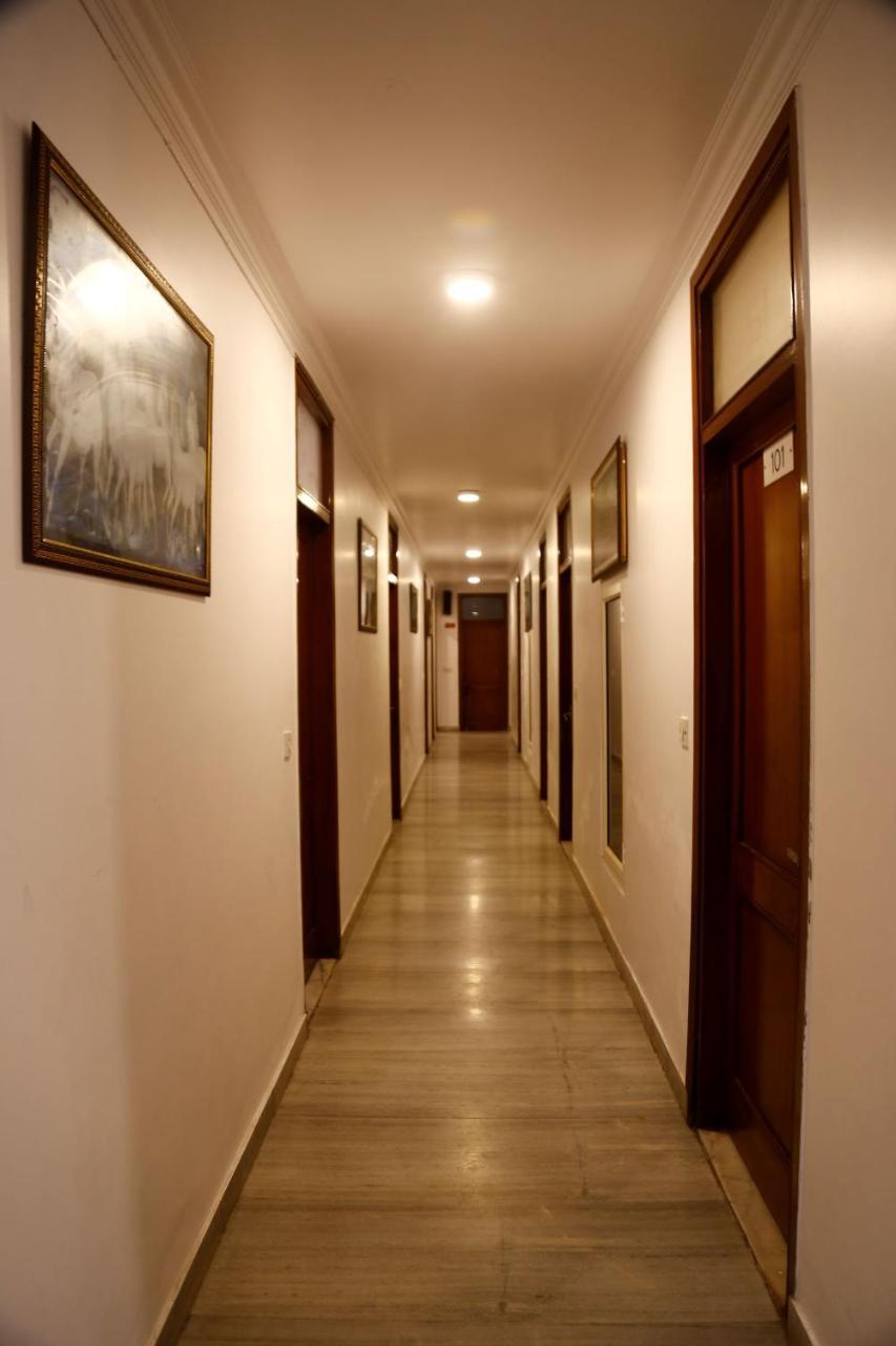 Batra Holiday Home - Couple Friendly Stays Dillí Exteriér fotografie