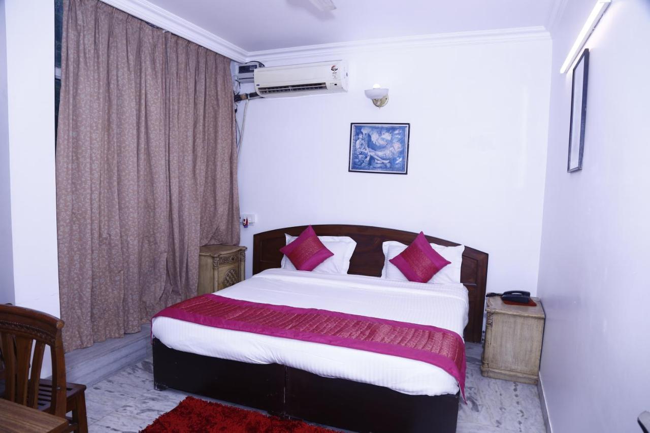Batra Holiday Home - Couple Friendly Stays Dillí Exteriér fotografie