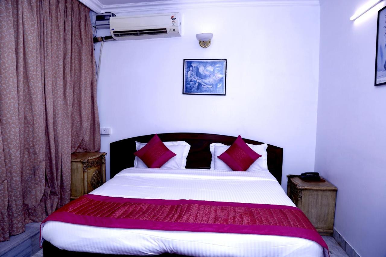 Batra Holiday Home - Couple Friendly Stays Dillí Exteriér fotografie